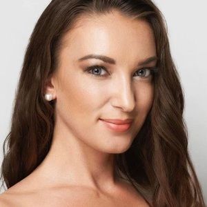 Meet your Posher, Veronika